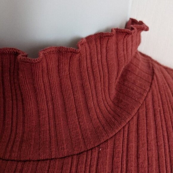 NEW CHENAULT rib dress Mockneck Sweater Dress Large - Picture 4 of 13